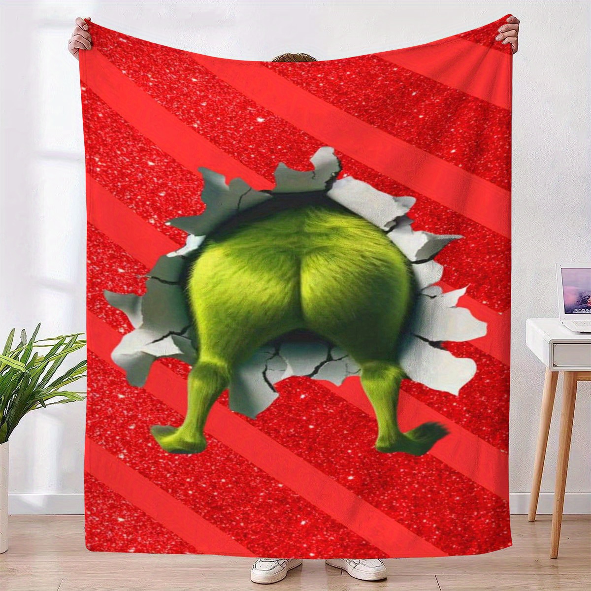 Home Textiles Images - 神話上の怪物の尻をイメージしたぬいぐるみウールブランケット。 快適で、家庭での使用にも適しています。
