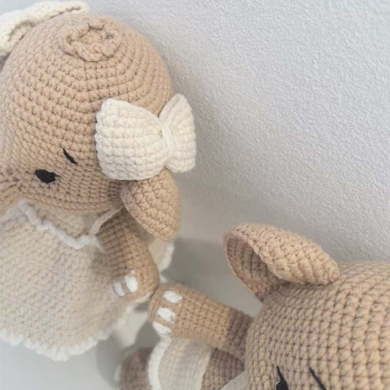 手作りの編みぐるみ象のぬいぐるみ、家の装飾、出産祝い、保育園 - Home And Textiles Today のレビューと価格